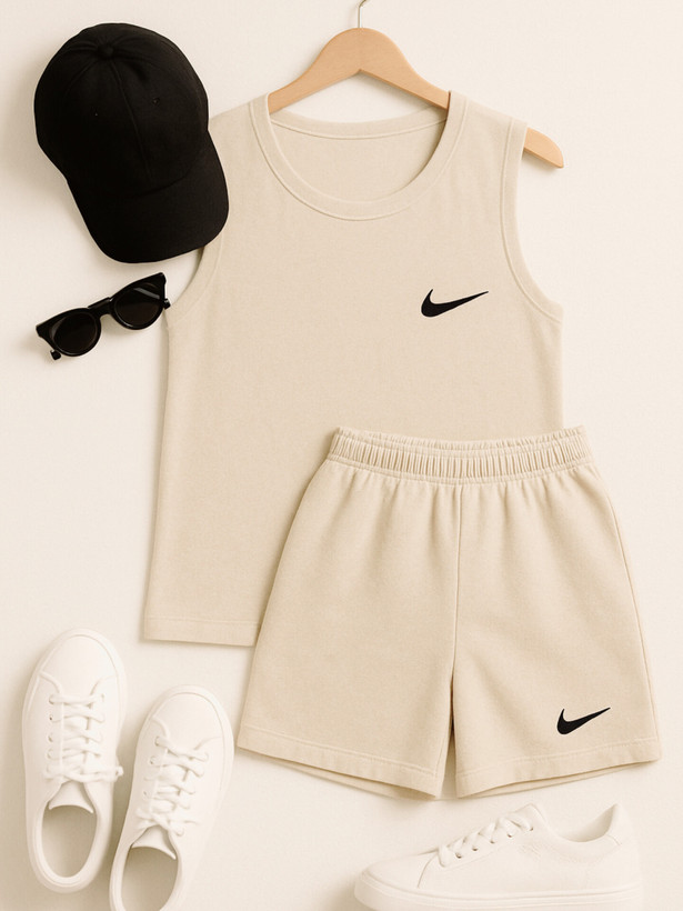 ست تاپ و شورتک زنانه کرم رنگ، پنبهای، طرح نایک، فریسایز تا ۴۴، مناسب استفاده روزمره